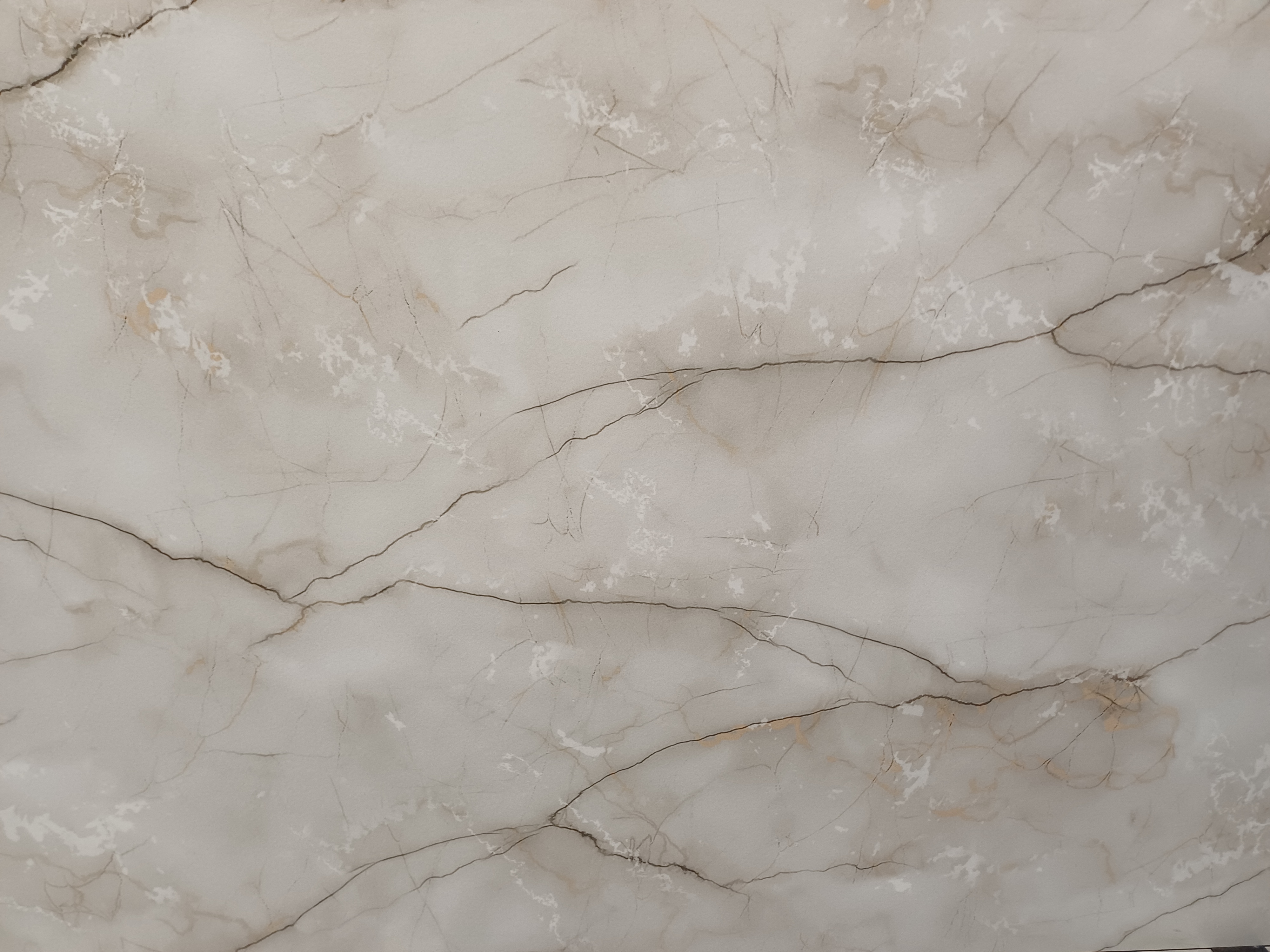 EM_WEIN BROWN CARVING